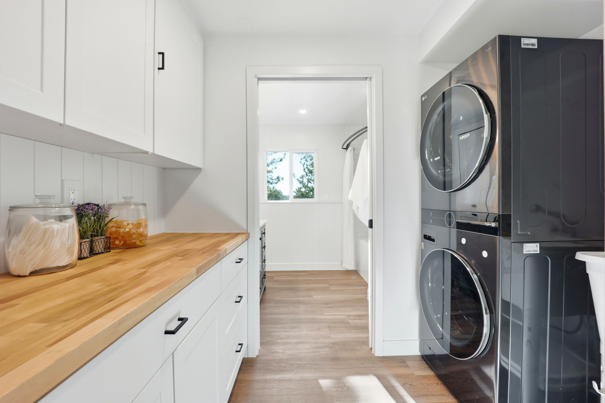 Laundry/Mud/Bathroom | Franktown
